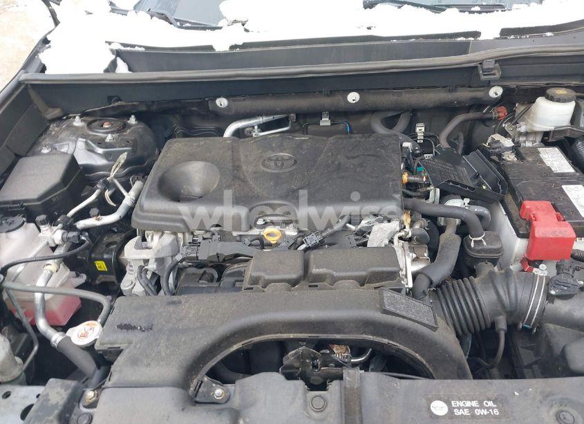 Photo 10 of 2021 Toyota Rav4 XLE (VIN 2T3P1RFV9MC172159)