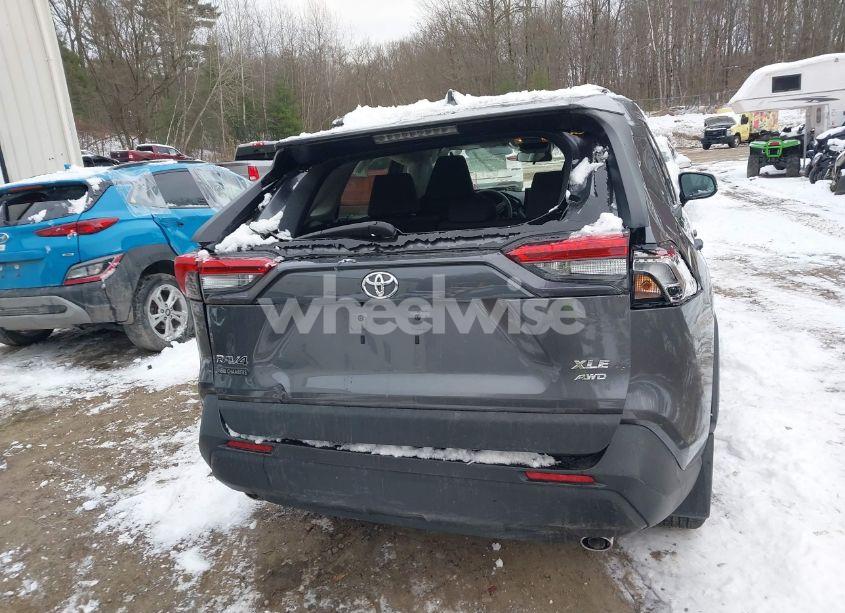 Photo 16 of 2021 Toyota Rav4 XLE (VIN 2T3P1RFV9MC172159)