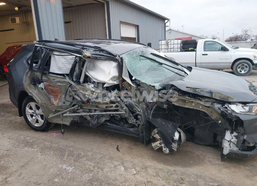 Photo 14 of 2021 Toyota Rav4 XLE (VIN 2T3P1RFV9MW152976)