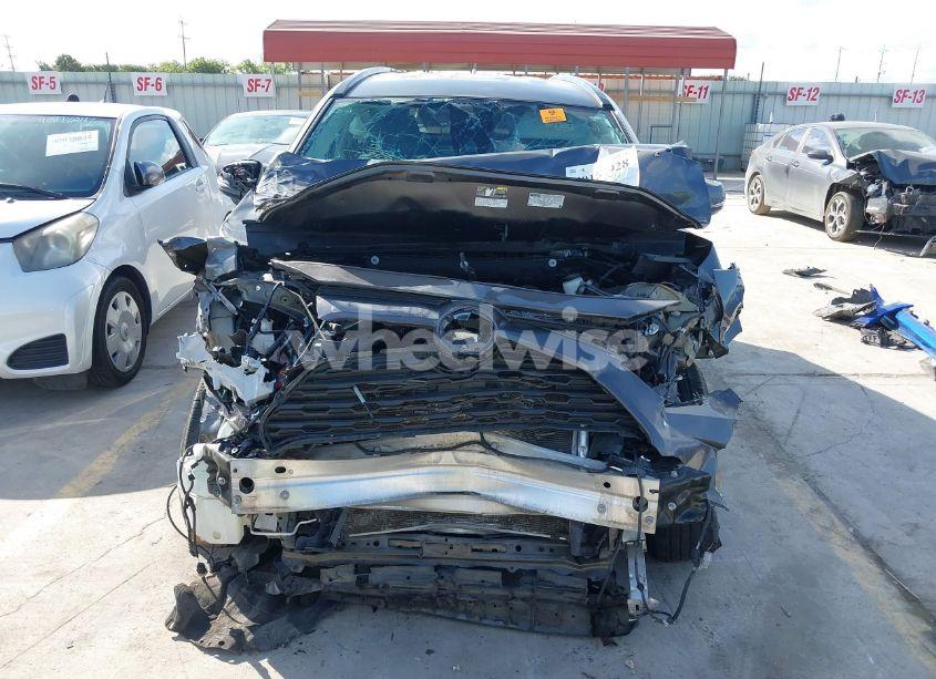 Photo 12 of 2021 Toyota Rav4 XLE (VIN 2T3P1RFV9MW161869)