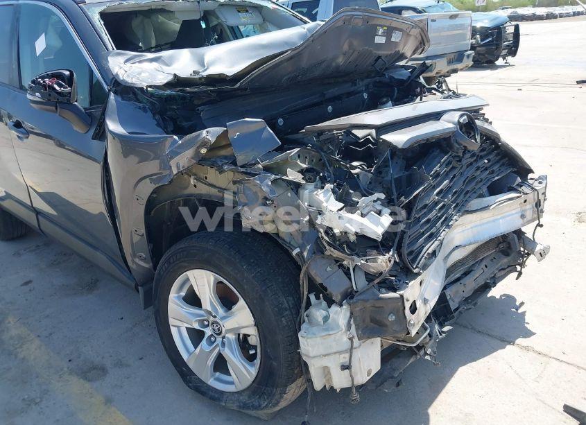 Photo 17 of 2021 Toyota Rav4 XLE (VIN 2T3P1RFV9MW161869)