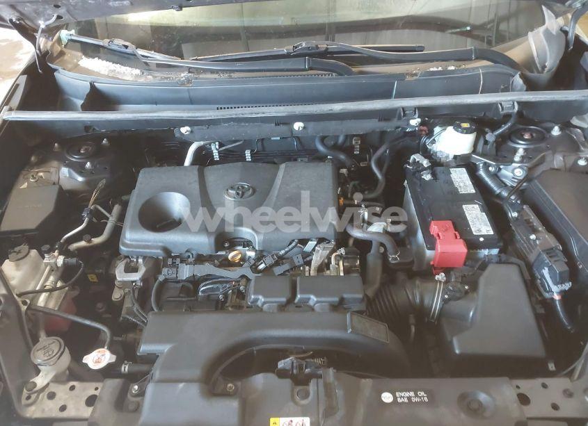 Photo 10 of 2021 Toyota Rav4 XLE (VIN 2T3P1RFV9MW179319)