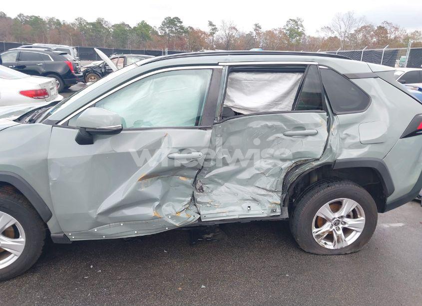 Photo 6 of 2021 Toyota Rav4 XLE (VIN 2T3P1RFV9MW203411)