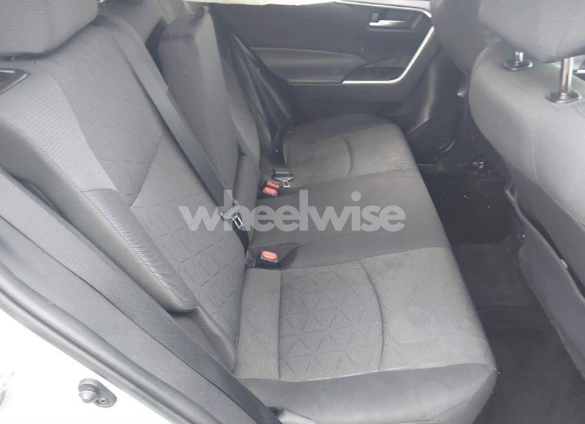 Photo 8 of 2021 Toyota Rav4 XLE (VIN 2T3P1RFV9MW203411)