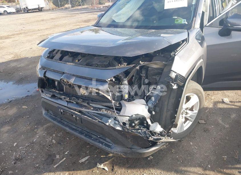 Photo 6 of 2021 Toyota Rav4 XLE (VIN 2T3P1RFV9MW207782)