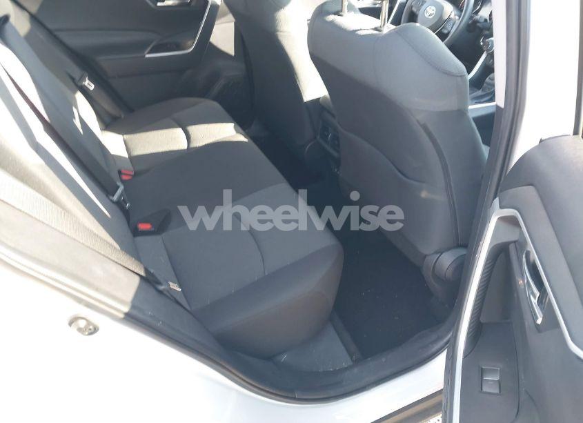 Photo 8 of 2022 Toyota Rav4 XLE (VIN 2T3P1RFV9NW257552)