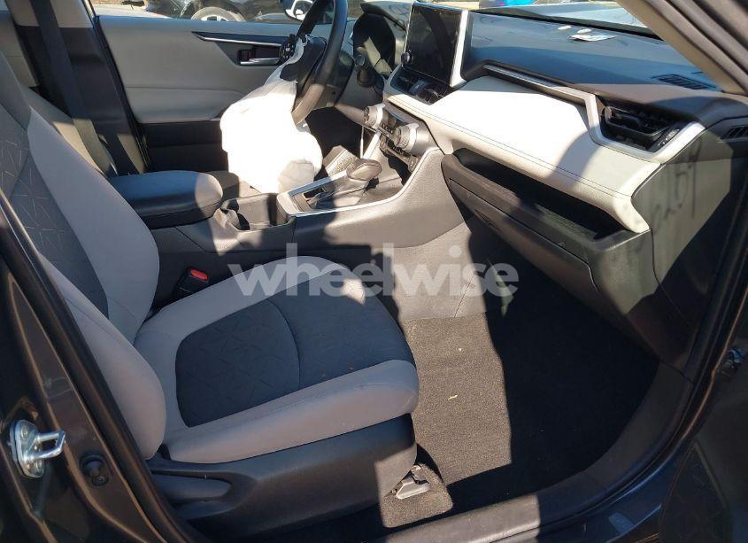 Photo 5 of 2023 Toyota Rav4 XLE (VIN 2T3P1RFV9PW380514)