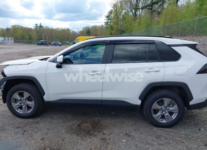 Photo 15 of 2024 Toyota Rav4 XLE (VIN 2T3P1RFV9RC396250)