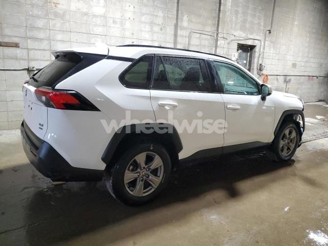 2024 TOYOTA RAV4 XLE (VIN 2T3P1RFV9RW453772) main photo