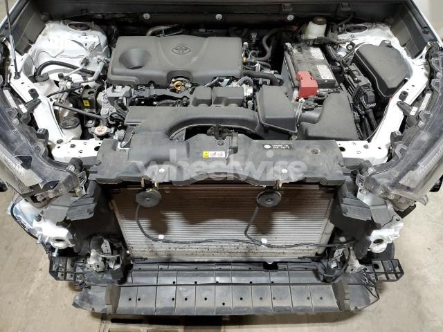 Photo 5 of 2024 TOYOTA RAV4 XLE (VIN 2T3P1RFV9RW453772)