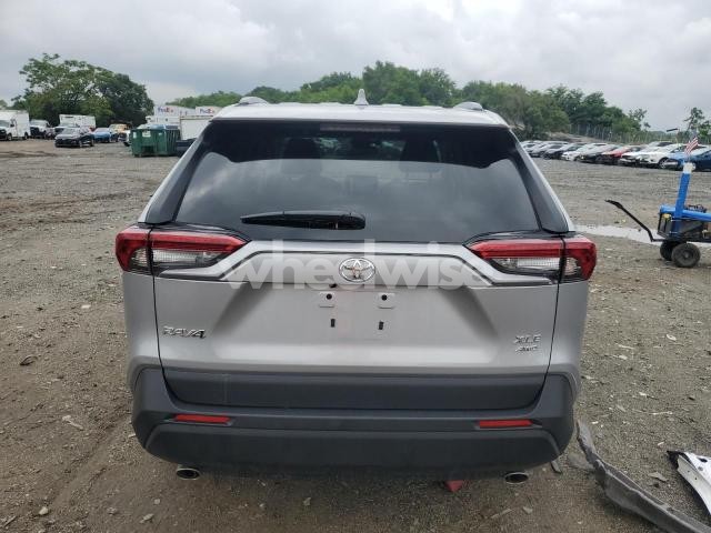 Photo 3 of 2025 TOYOTA RAV4 XLE (VIN 2T3P1RFV9SC514402)