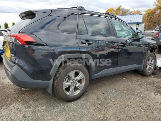 Photo 3 of 2025 TOYOTA RAV4 XLE (VIN 2T3P1RFV9SW504869)