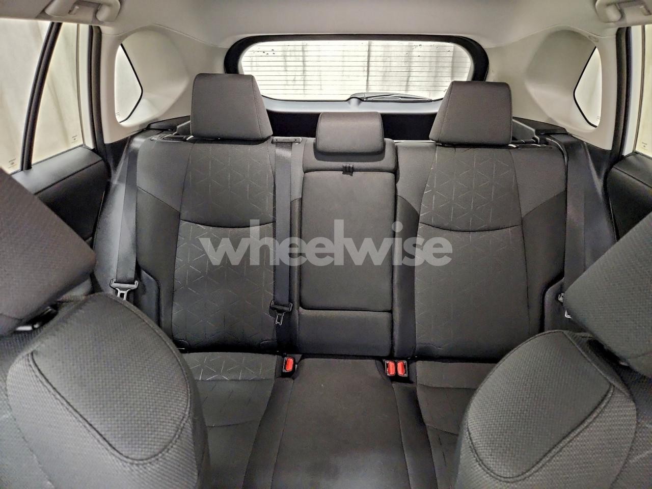 Photo 10 of 2025 TOYOTA RAV4 XLE (VIN 2T3P1RFV9SW545115)