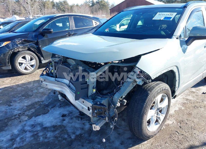Photo 6 of 2019 Toyota Rav4 XLE (VIN 2T3P1RFVXKW052589)