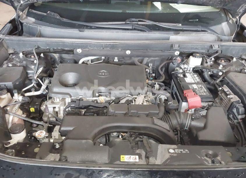 Photo 10 of 2020 Toyota Rav4 XLE (VIN 2T3P1RFVXLC069847)