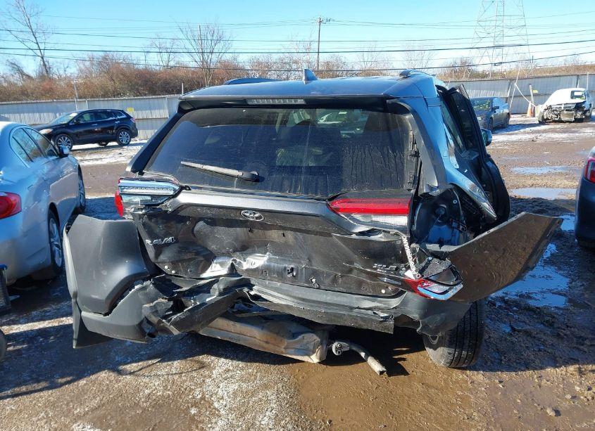 Photo 15 of 2021 Toyota Rav4 XLE (VIN 2T3P1RFVXMC147254)