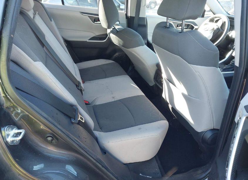 Photo 8 of 2021 Toyota Rav4 XLE (VIN 2T3P1RFVXMC147254)