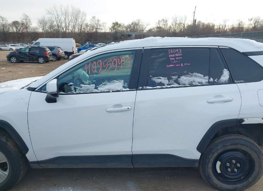 Photo 14 of 2021 Toyota Rav4 XLE (VIN 2T3P1RFVXMC159503)