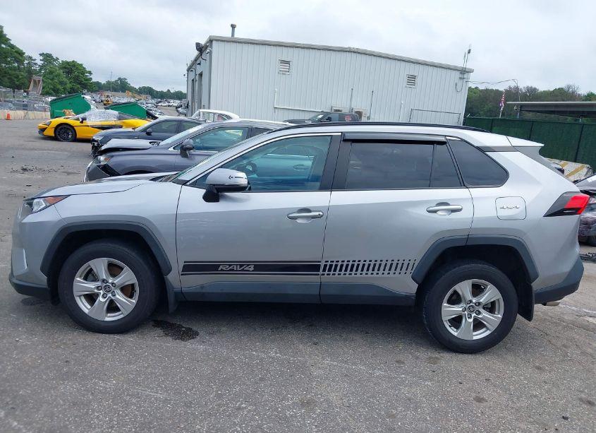 Photo 14 of 2021 Toyota Rav4 XLE (VIN 2T3P1RFVXMC202334)