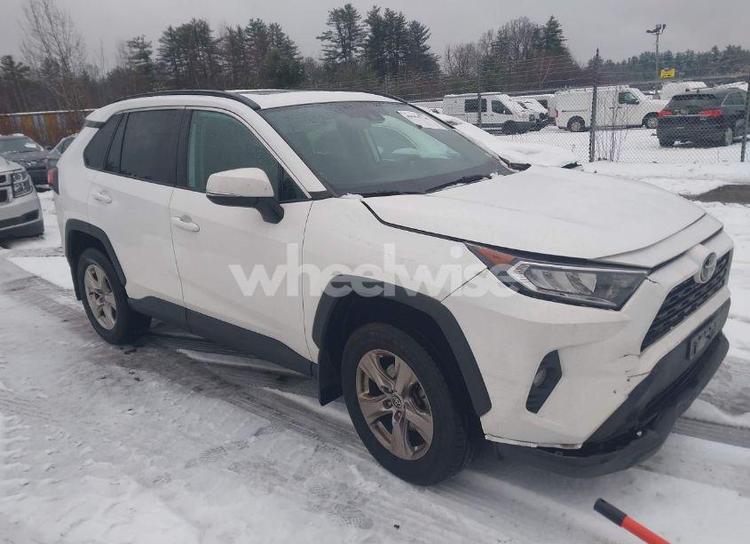 Photo 13 of 2021 Toyota Rav4 XLE (VIN 2T3P1RFVXMC230229)