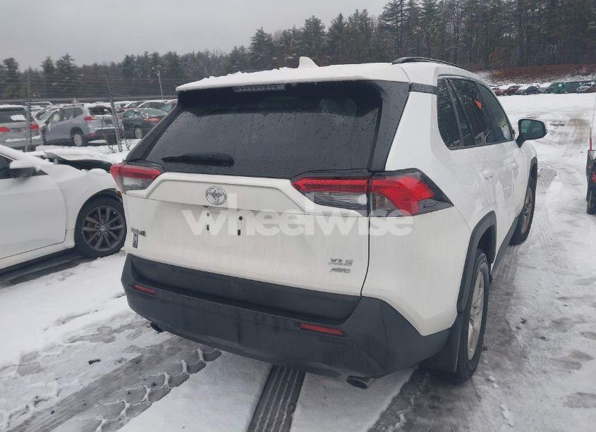 Photo 16 of 2021 Toyota Rav4 XLE (VIN 2T3P1RFVXMC230229)