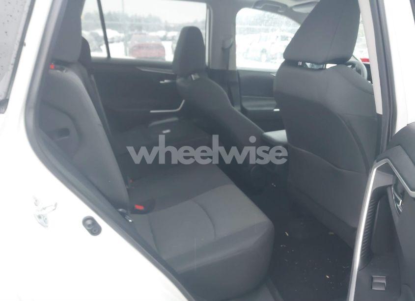 Photo 8 of 2021 Toyota Rav4 XLE (VIN 2T3P1RFVXMC230229)