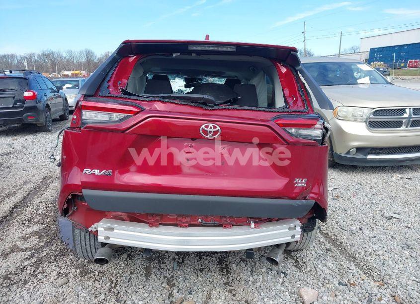 Photo 15 of 2021 Toyota Rav4 XLE (VIN 2T3P1RFVXMW216135)