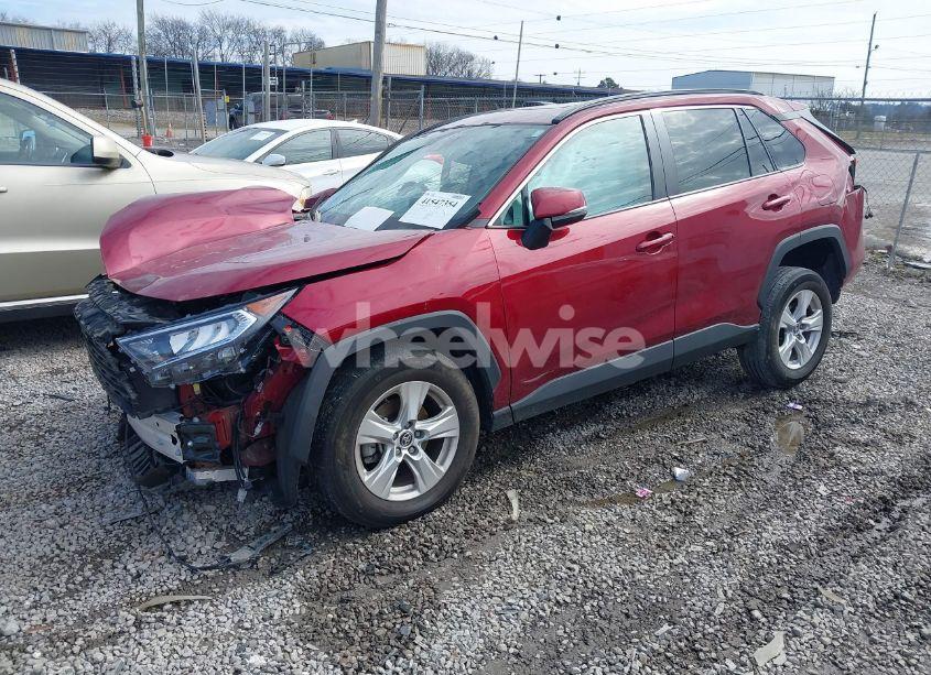 Photo 2 of 2021 Toyota Rav4 XLE (VIN 2T3P1RFVXMW216135)