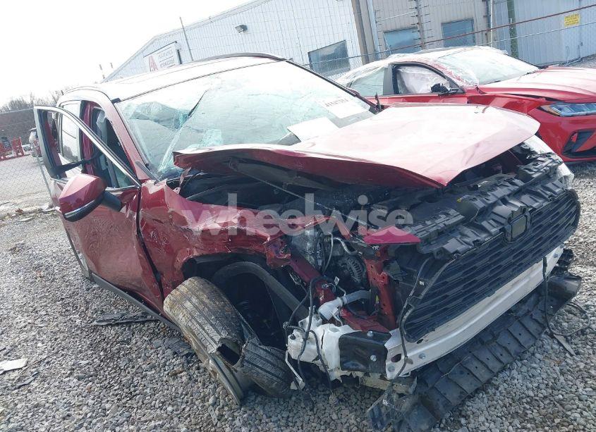 Photo 6 of 2021 Toyota Rav4 XLE (VIN 2T3P1RFVXMW216135)