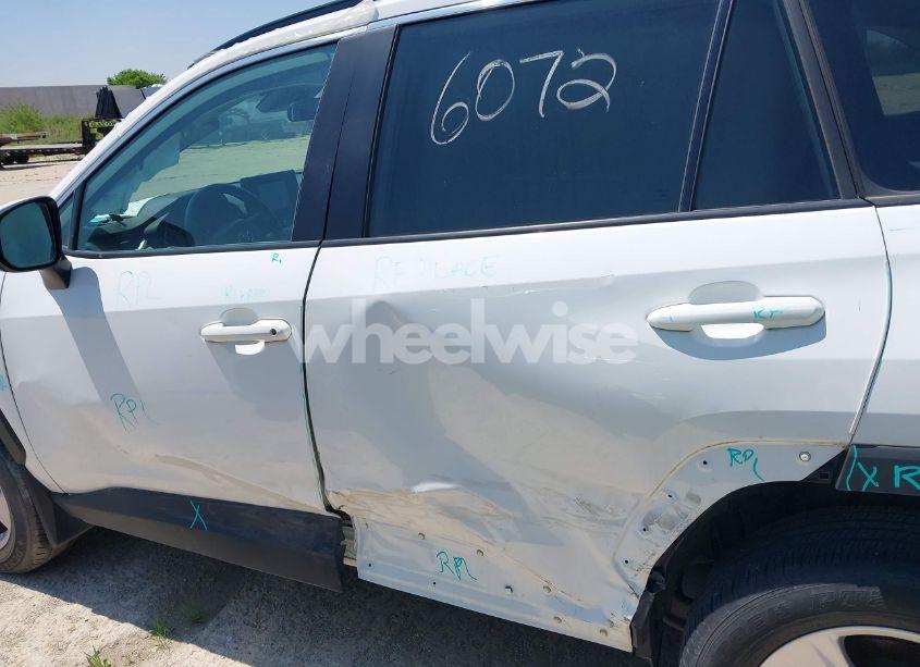 Photo 14 of 2021 Toyota Rav4 XLE (VIN 2T3P1RFVXMW238006)