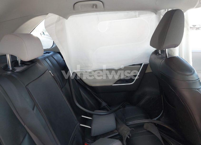Photo 8 of 2021 Toyota Rav4 XLE (VIN 2T3P1RFVXMW238006)