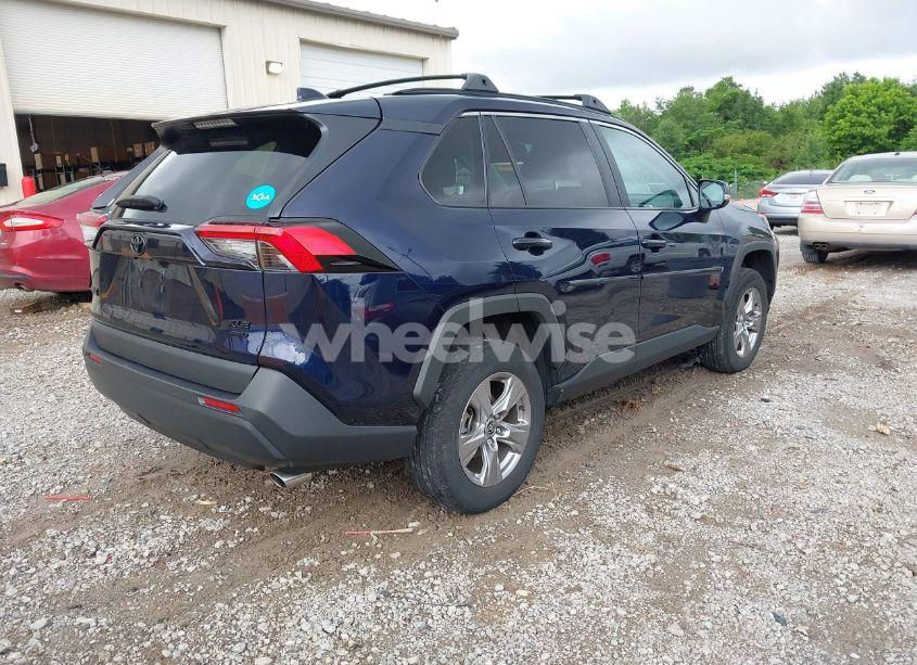 Photo 4 of 2022 Toyota Rav4 XLE (VIN 2T3P1RFVXNW278815)