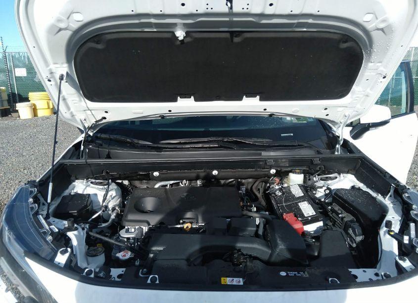Photo 10 of 2022 Toyota Rav4 XLE (VIN 2T3P1RFVXNW328130)