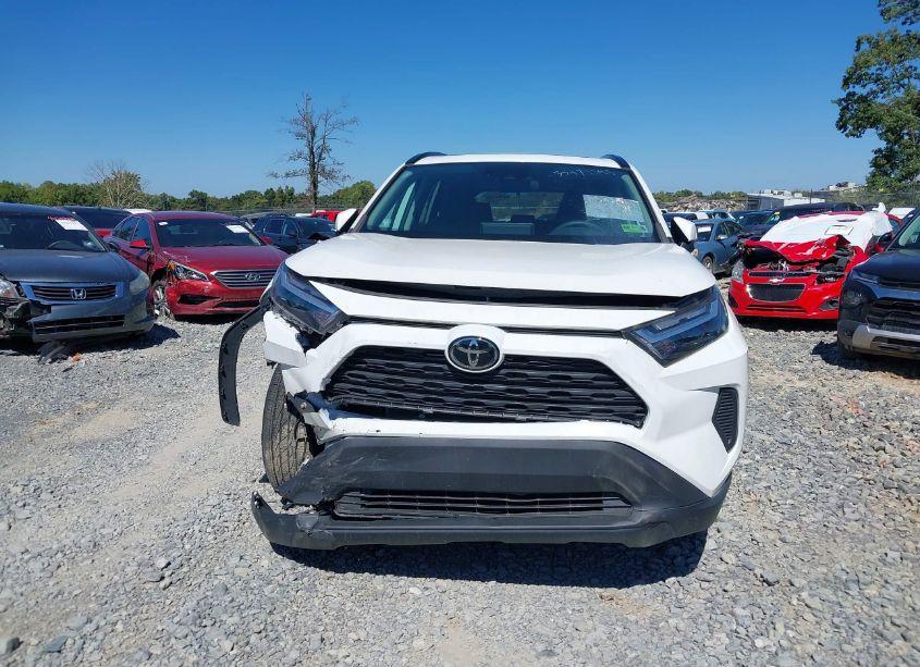 Photo 13 of 2022 Toyota Rav4 XLE (VIN 2T3P1RFVXNW328130)