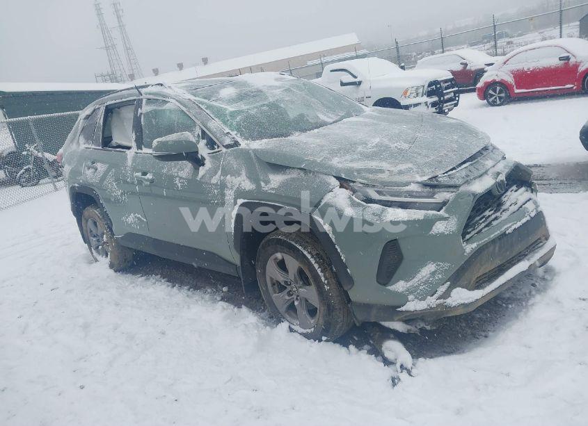 2023 Toyota Rav4 XLE (VIN 2T3P1RFVXPW401788) main photo