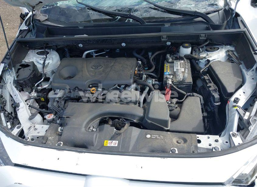 Photo 10 of 2024 Toyota Rav4 XLE (VIN 2T3P1RFVXRC396385)