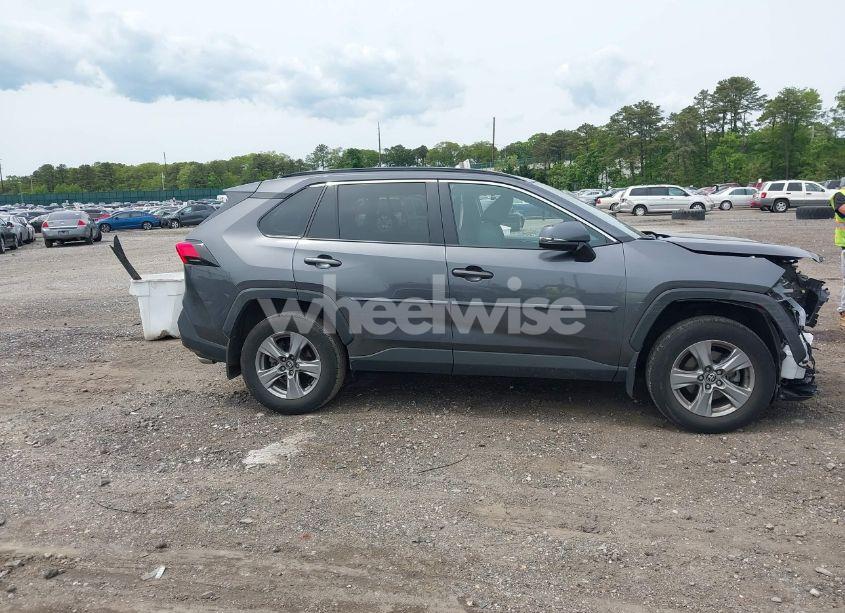 Photo 13 of 2024 Toyota Rav4 XLE (VIN 2T3P1RFVXRC398427)