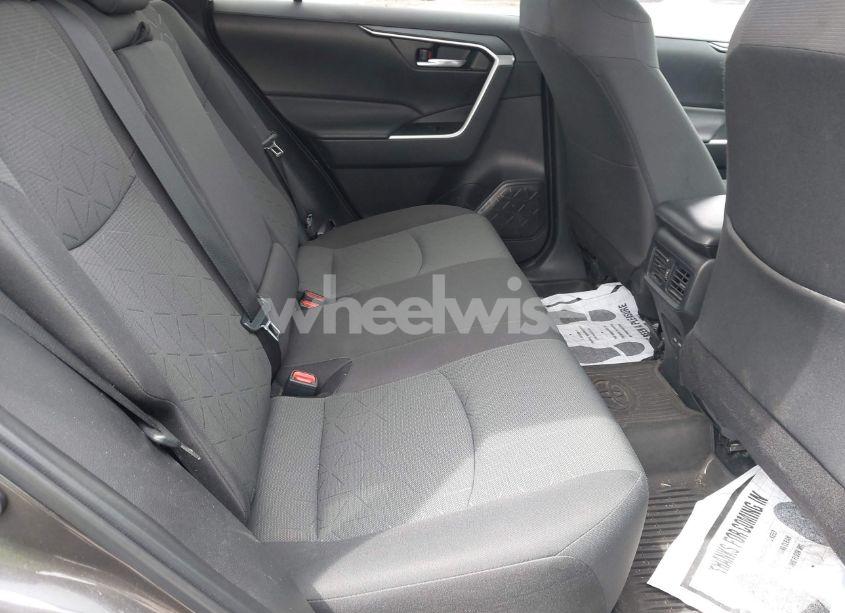 Photo 8 of 2024 Toyota Rav4 XLE (VIN 2T3P1RFVXRC398427)