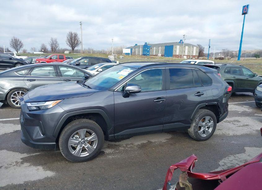 Photo 15 of 2024 Toyota Rav4 XLE (VIN 2T3P1RFVXRC471800)