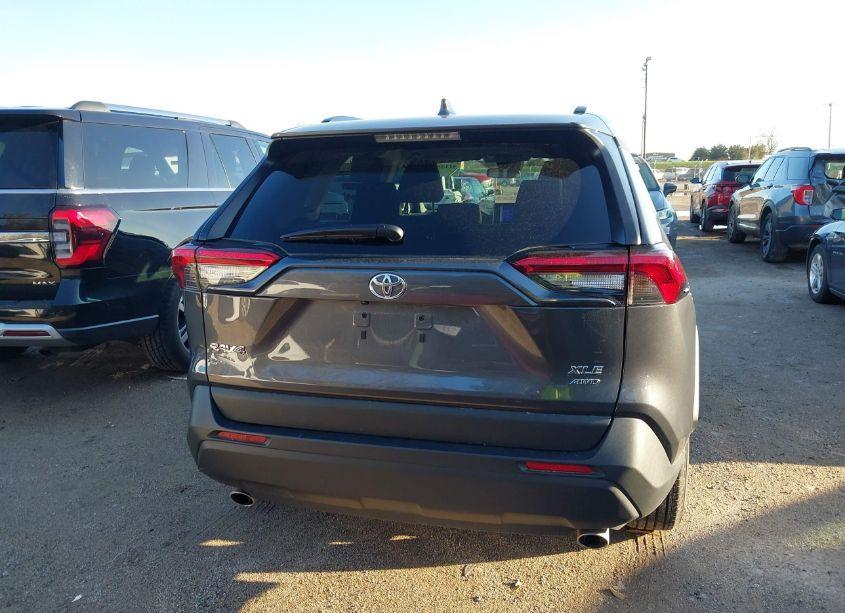 Photo 16 of 2024 Toyota Rav4 XLE (VIN 2T3P1RFVXRW473867)