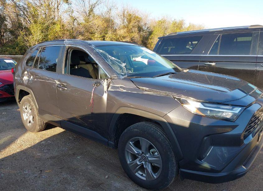 Photo 6 of 2024 Toyota Rav4 XLE (VIN 2T3P1RFVXRW473867)