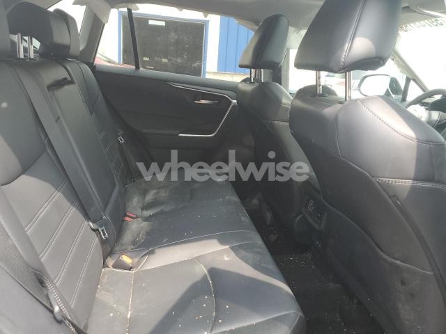 Photo 14 of 2024 TOYOTA RAV4 XLE (VIN 2T3R1RFV1RW439499)