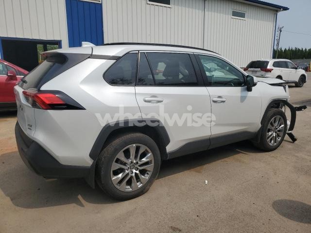 Photo 8 of 2024 TOYOTA RAV4 XLE (VIN 2T3R1RFV1RW439499)