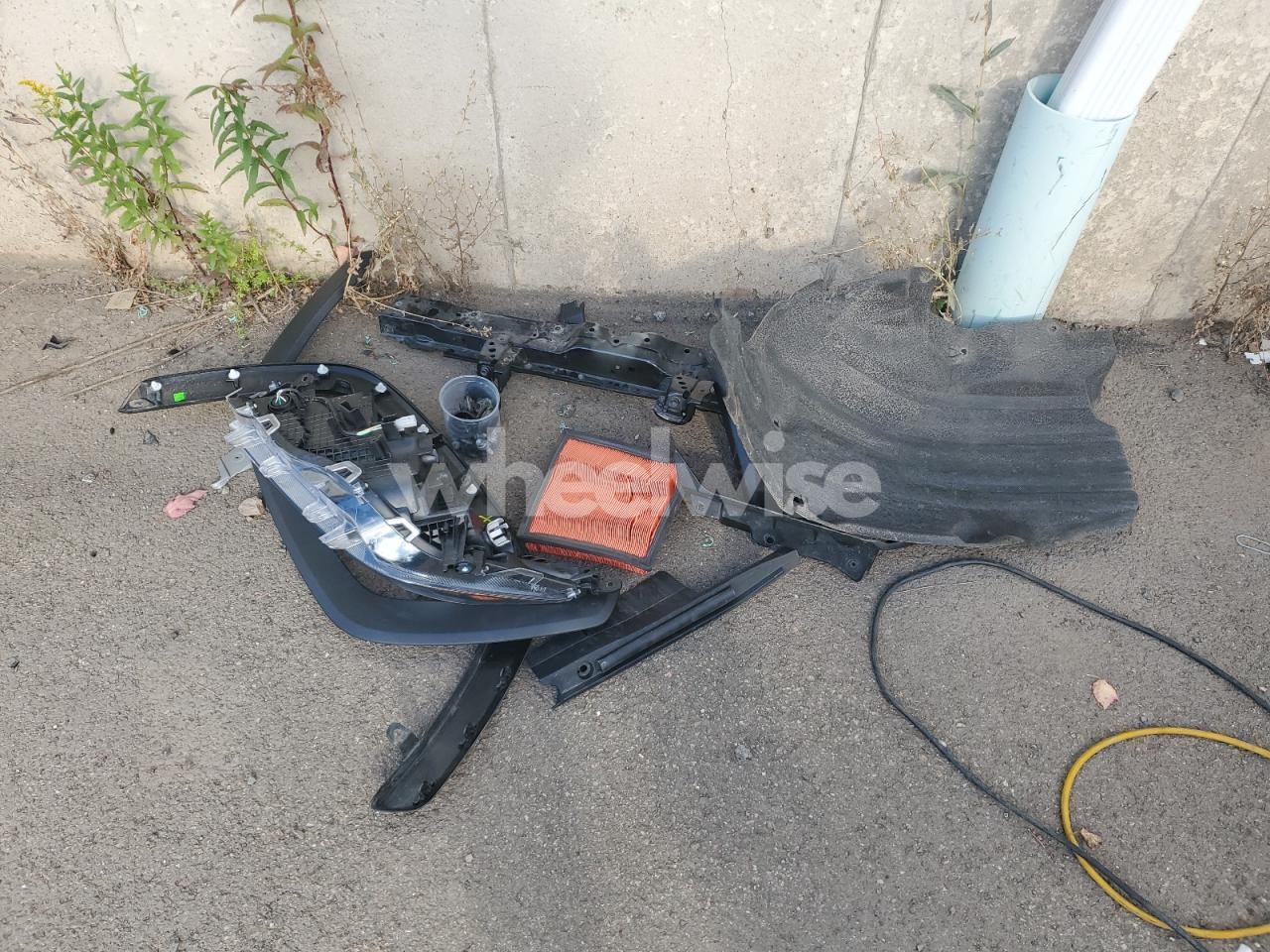 Photo 13 of 2024 TOYOTA RAV4 XLE (VIN 2T3R1RFV4RC420320)