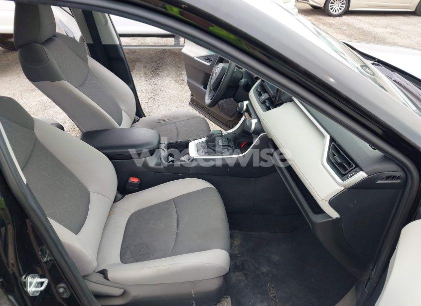 Photo 5 of 2021 Toyota Rav4 HYBRID XLE (VIN 2T3R6RFV0MW013569)