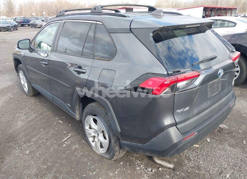 Photo 3 of 2021 Toyota Rav4 HYBRID XLE (VIN 2T3R6RFV1MW003892)