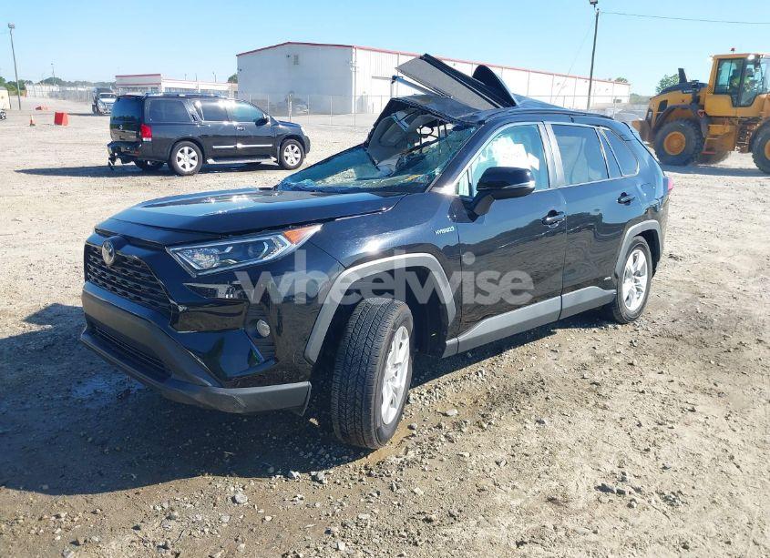 Photo 2 of 2021 Toyota Rav4 HYBRID XLE (VIN 2T3R6RFVXMW011778)