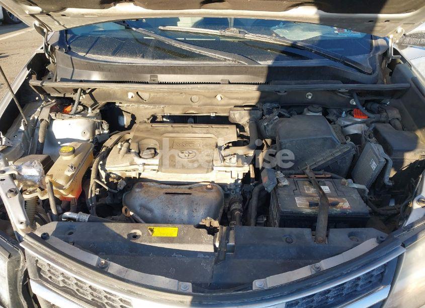 Photo 10 of 2013 Toyota Rav4 XLE (VIN 2T3RFREV0DW115729)