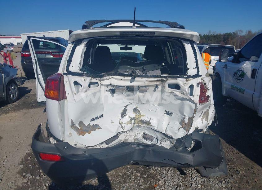 Photo 6 of 2013 Toyota Rav4 XLE (VIN 2T3RFREV0DW116993)