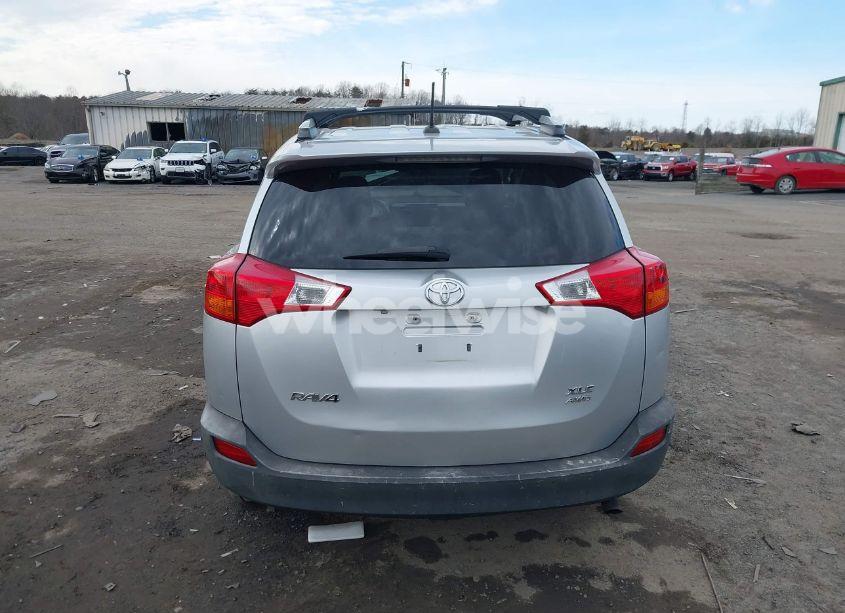 Photo 17 of 2014 Toyota Rav4 XLE (VIN 2T3RFREV0EW185202)